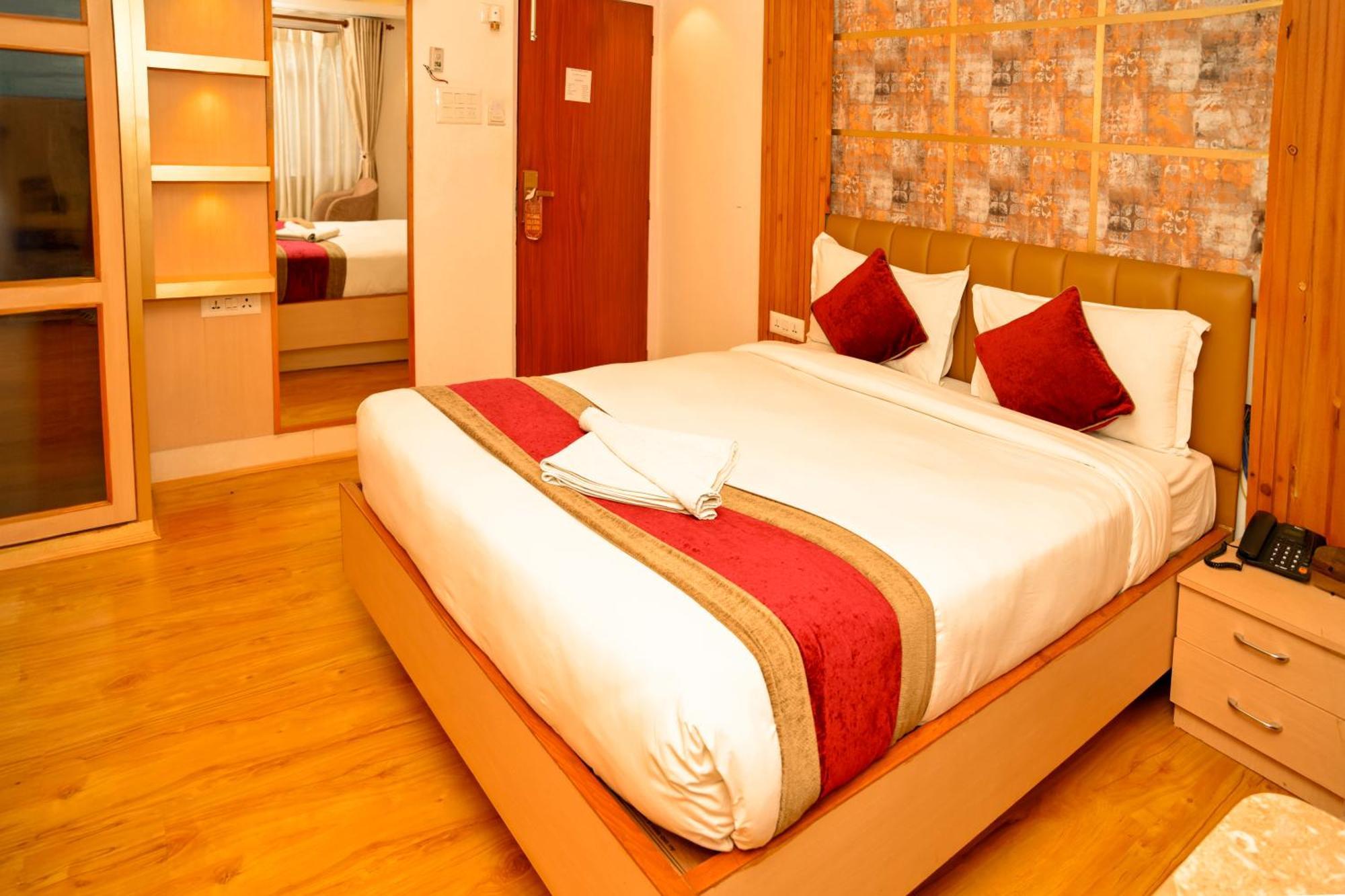 Hotel Elegant Kathmandu Inn Eksteriør bilde